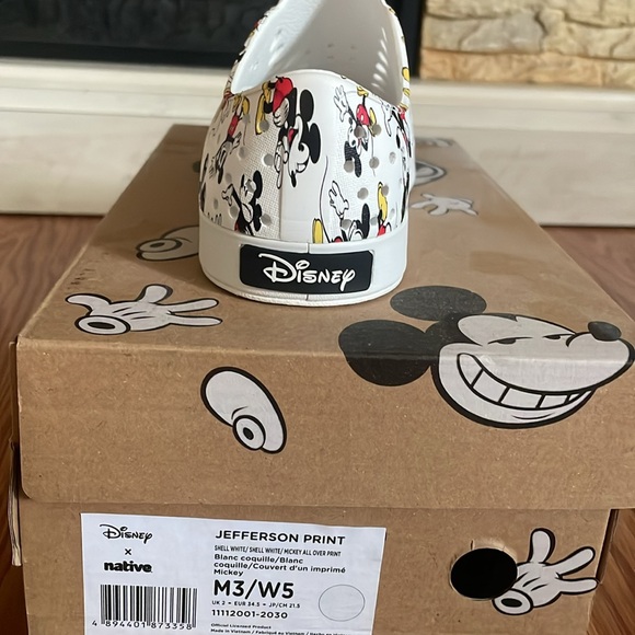 Disney Mickey shoes - Picture 3 of 7